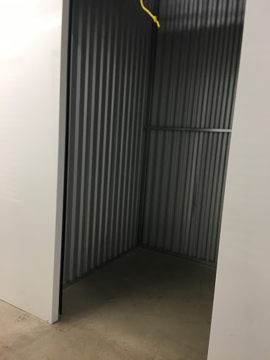 Storage Facility «Extra Space Storage», reviews and photos, 1432 Ogden Ave, Naperville, IL 60563, USA