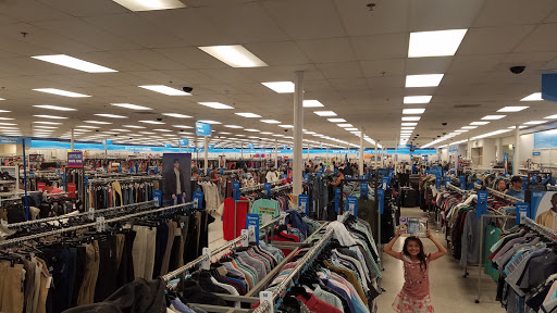 Clothing Store «Ross Dress for Less», reviews and photos, 1500 E Village Way, Orange, CA 92865, USA