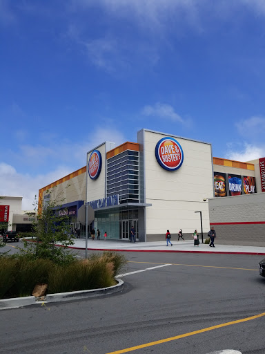 Sports Bar «Dave & Busters», reviews and photos