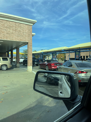 Car Wash «Clean Getaway Car Wash & Detail Center», reviews and photos, 3520 Main St, Frisco, TX 75033, USA