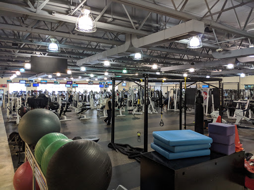Gym «24 Hour Fitness», reviews and photos, 140 Central Ave, Clark, NJ 07066, USA