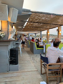 Atmosphère du Restaurant français Maxim' Plage à Sainte-Maxime - n°12