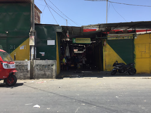 Mercado modelo Ica (calle Moquegua?)
