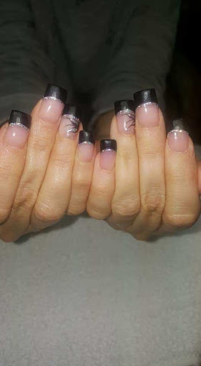 Nail Salon «Salon Polished», reviews and photos, 15 12th St, Hammonton, NJ 08037, USA