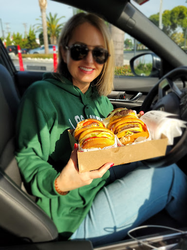 In-N-Out Burger image