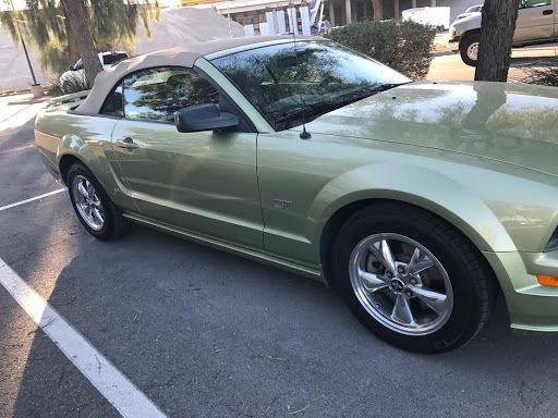 Auto Body Shop «New Look Collision Center», reviews and photos, 102 Corporate Park Dr, Henderson, NV 89074, USA