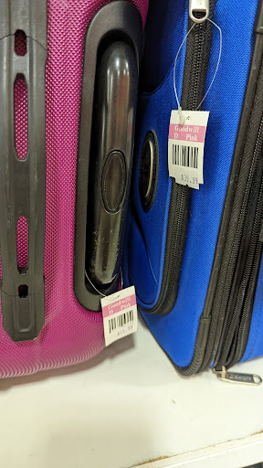 Thrift Store «Goodwill - Maple Grove: Circle North», reviews and photos, 13605 80th Cir N, Maple Grove, MN 55311, USA