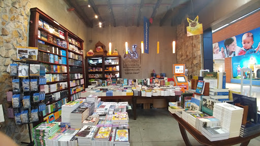 Antiquarian bookshops in Panama