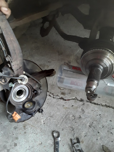 Auto Parts Store «Twin City Auto Parts Inc», reviews and photos, 919 10th St, North Chicago, IL 60064, USA