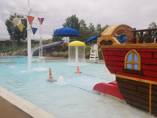 Water Park «Hyland Hills Swimming Pool & Splash Park», reviews and photos, 43450 Parish St, Chantilly, VA 20152, USA