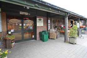 Gonalston Farm Shop Budgens
