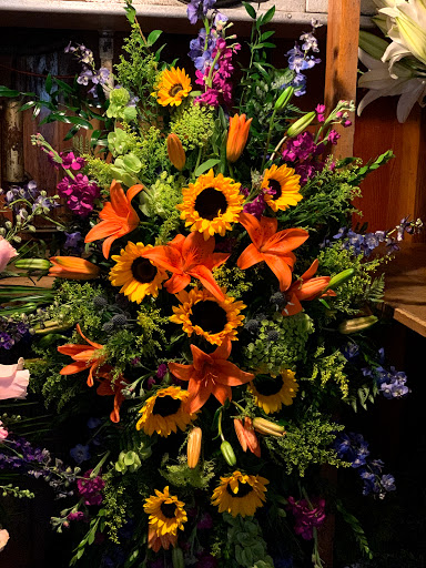 Florist «Magnolia Flowers», reviews and photos, 9669 Magnolia Ave, Riverside, CA 92503, USA