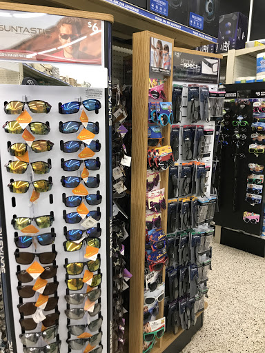 Discount Store «Big Lots», reviews and photos, 21082 Beach Blvd, Huntington Beach, CA 92648, USA