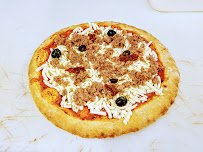 Plats et boissons du Pizzas à emporter Pizz'express Marchenoir - n°1