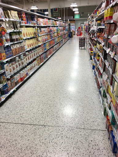 Supermarket «Publix Super Market at Merchants Village», reviews and photos, 520 Folly Rd, Charleston, SC 29412, USA