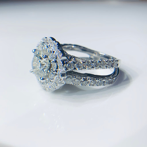 Jewelry Store «Farsi Jewelers», reviews and photos, 5590 Roswell Rd #110, Sandy Springs, GA 30342, USA