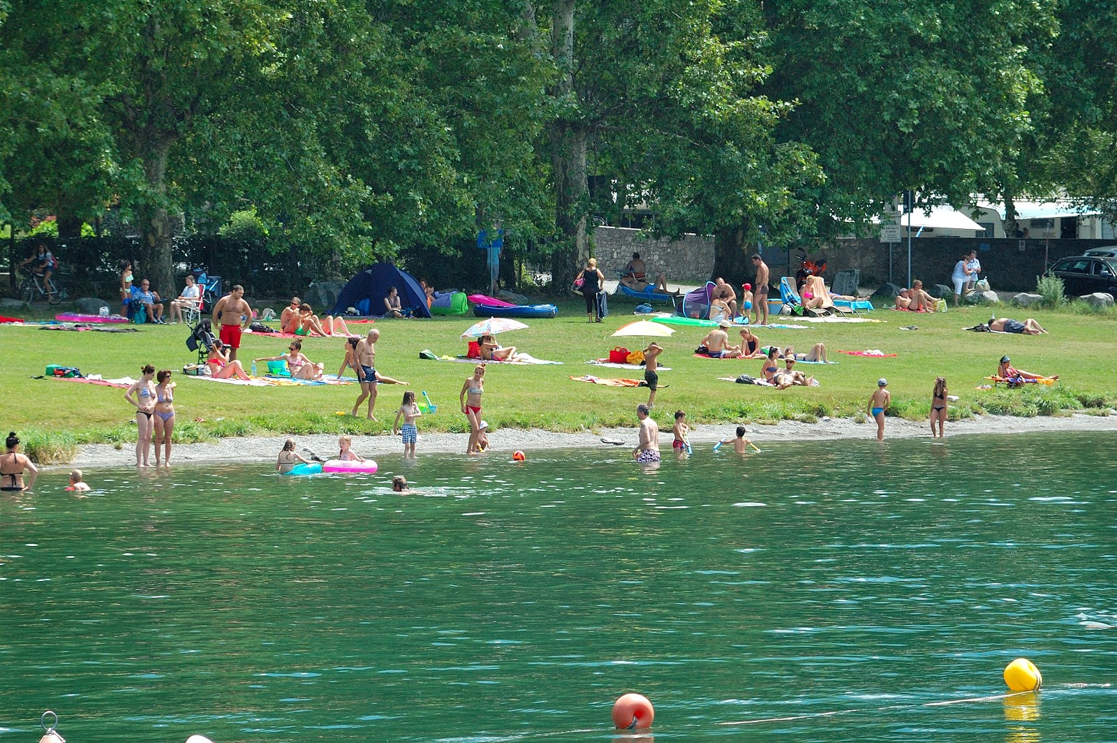 Photo of Spiaggia di Piona amenities area
