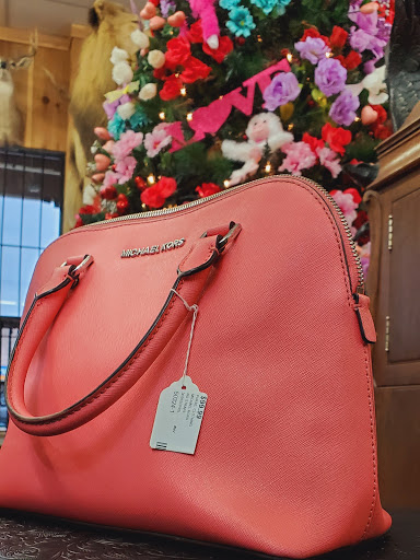 Pawn Shop «24 Hour Pawn Inc», reviews and photos, 407 W Jefferson Blvd, Dallas, TX 75208, USA