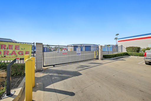 Self-Storage Facility «US Storage Centers», reviews and photos, 15237 S Brand Blvd, Mission Hills, CA 91345, USA