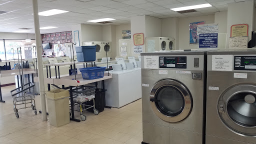 Laundromat «Worthington Laundry & Dry Cleaner», reviews and photos, 1101 Worthington Woods Blvd, Worthington, OH 43085, USA