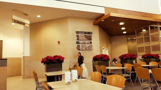 Shopping Mall «Beachwood Place», reviews and photos, 26300 Cedar Rd, Beachwood, OH 44122, USA