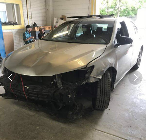 Auto Body Shop «Williamson Body Shop», reviews and photos, 4022 E 26th St, Indianapolis, IN 46218, USA