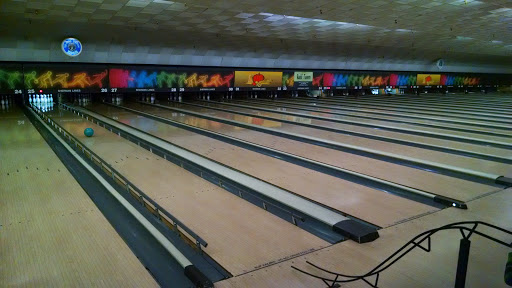 Bowling Alley «Sherman Bowling Center», reviews and photos, 1531 W Sherman Blvd, Muskegon, MI 49441, USA