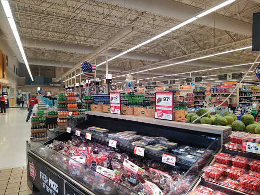 Grocery Store «Giant Food Stores», reviews and photos, 830 N U.S. 15, Dillsburg, PA 17019, USA