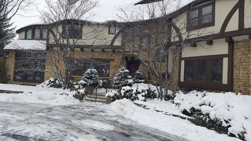 Golf Club «Indian Hill Club», reviews and photos, 1 N Indian Hill Rd, Winnetka, IL 60093, USA