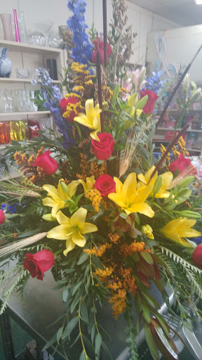 Florist «Evans Florist», reviews and photos, 410 1st Ave E, Oneonta, AL 35121, USA