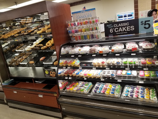 Grocery Store «Kroger», reviews and photos, 3304 Denton Hwy, Haltom City, TX 76117, USA