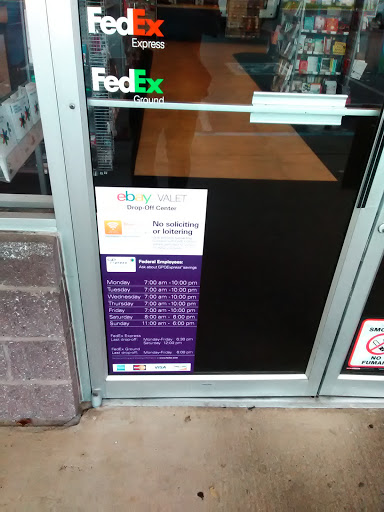 Print Shop «FedEx Office Print & Ship Center», reviews and photos, 2314 McFarland Blvd E, Tuscaloosa, AL 35404, USA