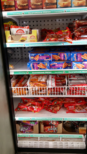 Shopping Mall «Marlow Heights Shopping Center», reviews and photos, 3901 Branch Ave, Temple Hills, MD 20748, USA