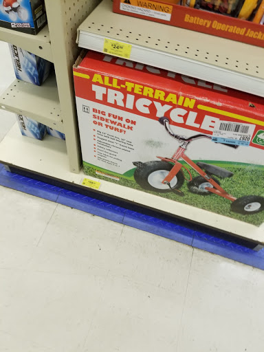 Hardware Store «Harbor Freight Tools», reviews and photos, 7523 Boulevard 26, North Richland Hills, TX 76180, USA