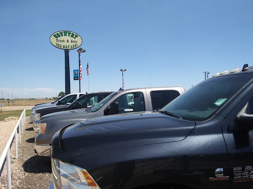 Used Truck Dealer «Country Truck & Auto», reviews and photos, 13042 County Rd 20, Fort Lupton, CO 80621, USA