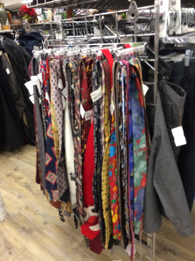 Thrift Store «Goodwill», reviews and photos