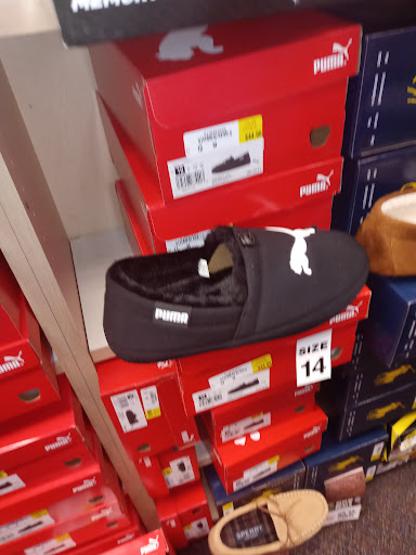 Shoe Store «Shoe Dept.», reviews and photos, 1701 Stringtown Rd, Grove City, OH 43123, USA