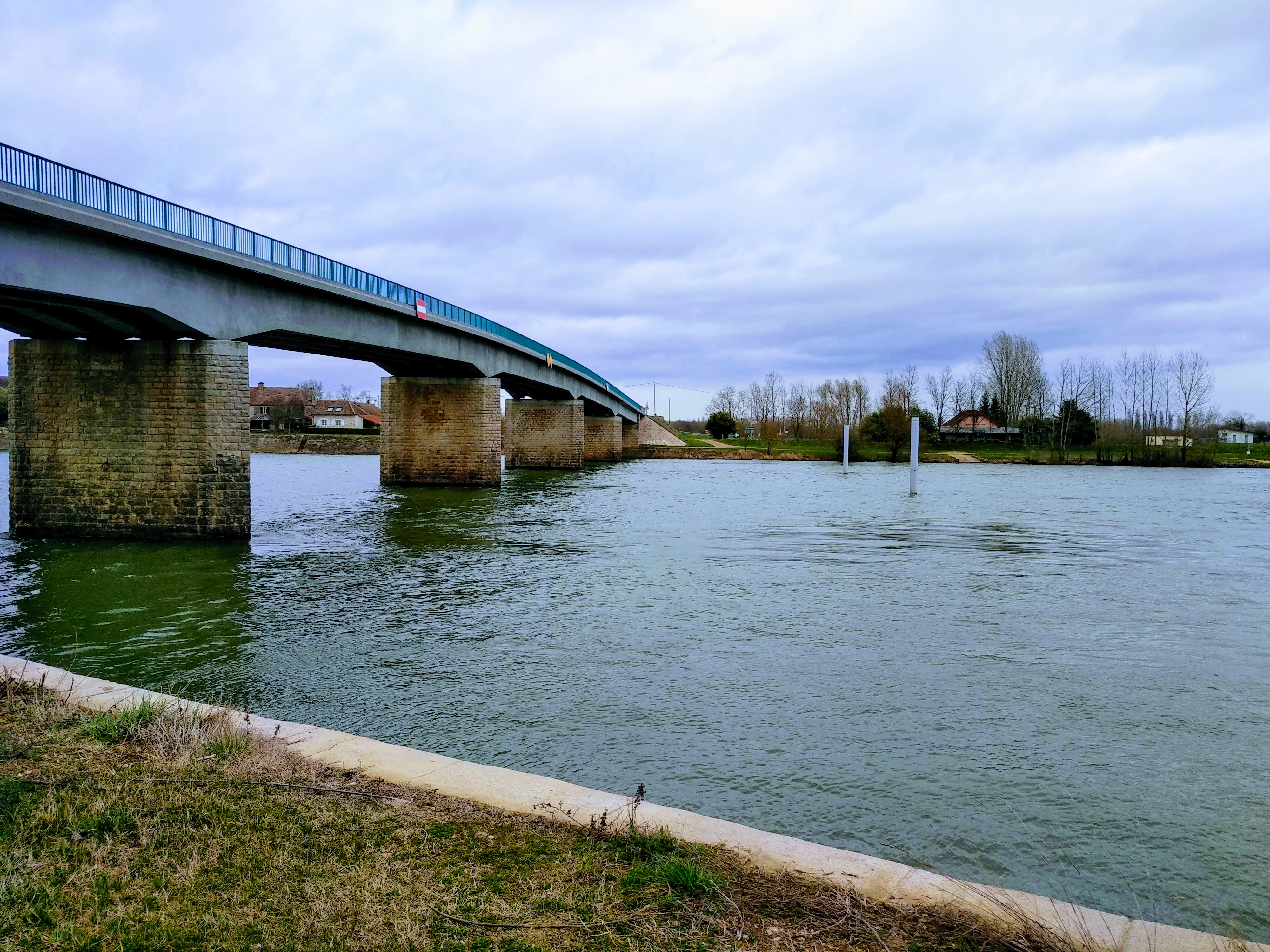 Photo n° 4 de l'avis de L'oeil. fait le 12/10/2018 à 09:15