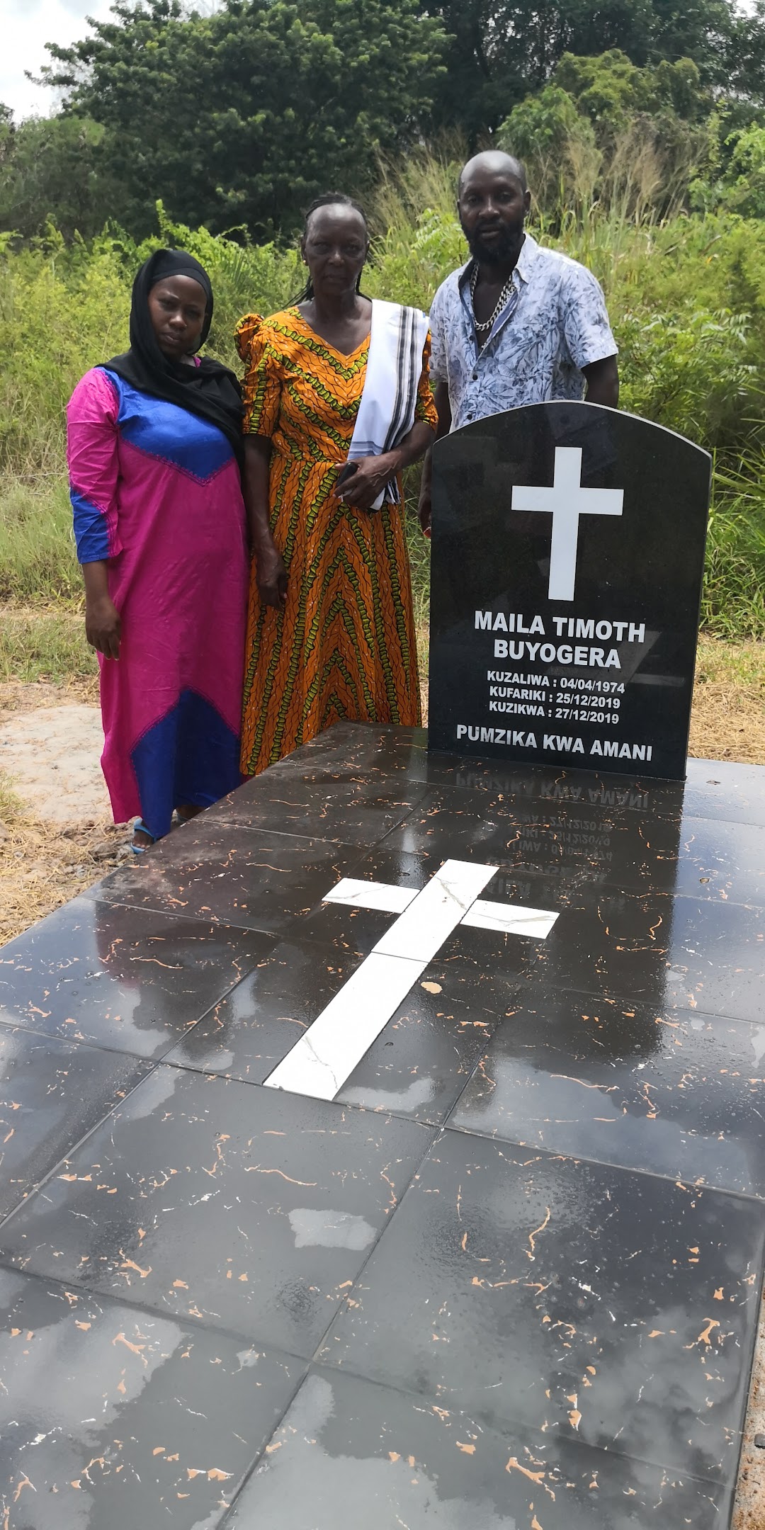 Maila Timoth Buyogera Cemetery