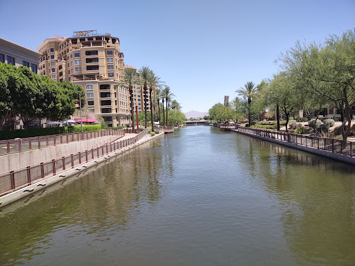 Shopping Mall «Scottsdale Waterfront», reviews and photos, 7135 E Camelback Rd #165, Scottsdale, AZ 85251, USA