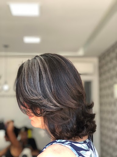 Logo da empresa - Leka Costa Hair & Makeup