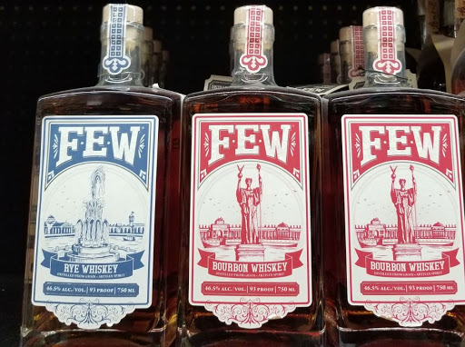 Liquor Store «Gold Crown Liquors Store», reviews and photos, 3425 N Clark St, Chicago, IL 60657, USA