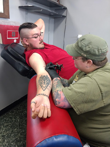 Tattoo Shop «Cupid Slave Tattoo Company», reviews and photos, 7111 US-278, Covington, GA 30014, USA