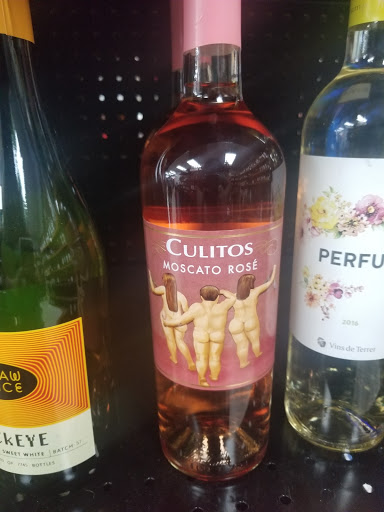 Wine Store «Hyde Park Wine & Spirits», reviews and photos, 2719 Madison Rd, Cincinnati, OH 45209, USA