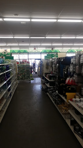 Dollar Store «Dollar Tree», reviews and photos, 2439 Prairie Center Pkwy, Brighton, CO 80601, USA