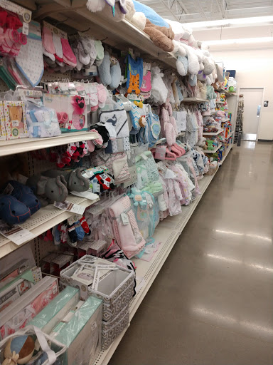 Home Goods Store «Tuesday Morning», reviews and photos, 1700 Dallas Hwy #166, Waxahachie, TX 75165, USA