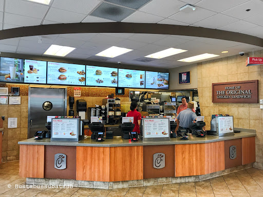 Fast Food Restaurant «Chick-fil-A», reviews and photos, 2740 US-34, Oswego, IL 60543, USA