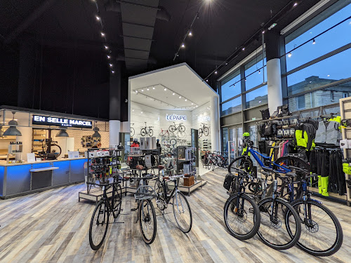 Magasin de vélos EN SELLE MARCEL x LEPAPE Versailles Versailles
