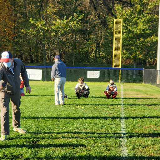 Park «Barcroft Park», reviews and photos, 4200 S Four Mile Run Dr, Arlington, VA 22206, USA