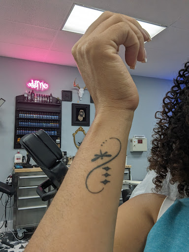 Explore colon cancer tattoo ideas, creative tattoo ideas in Naples, available at Secret ink tattoo studio